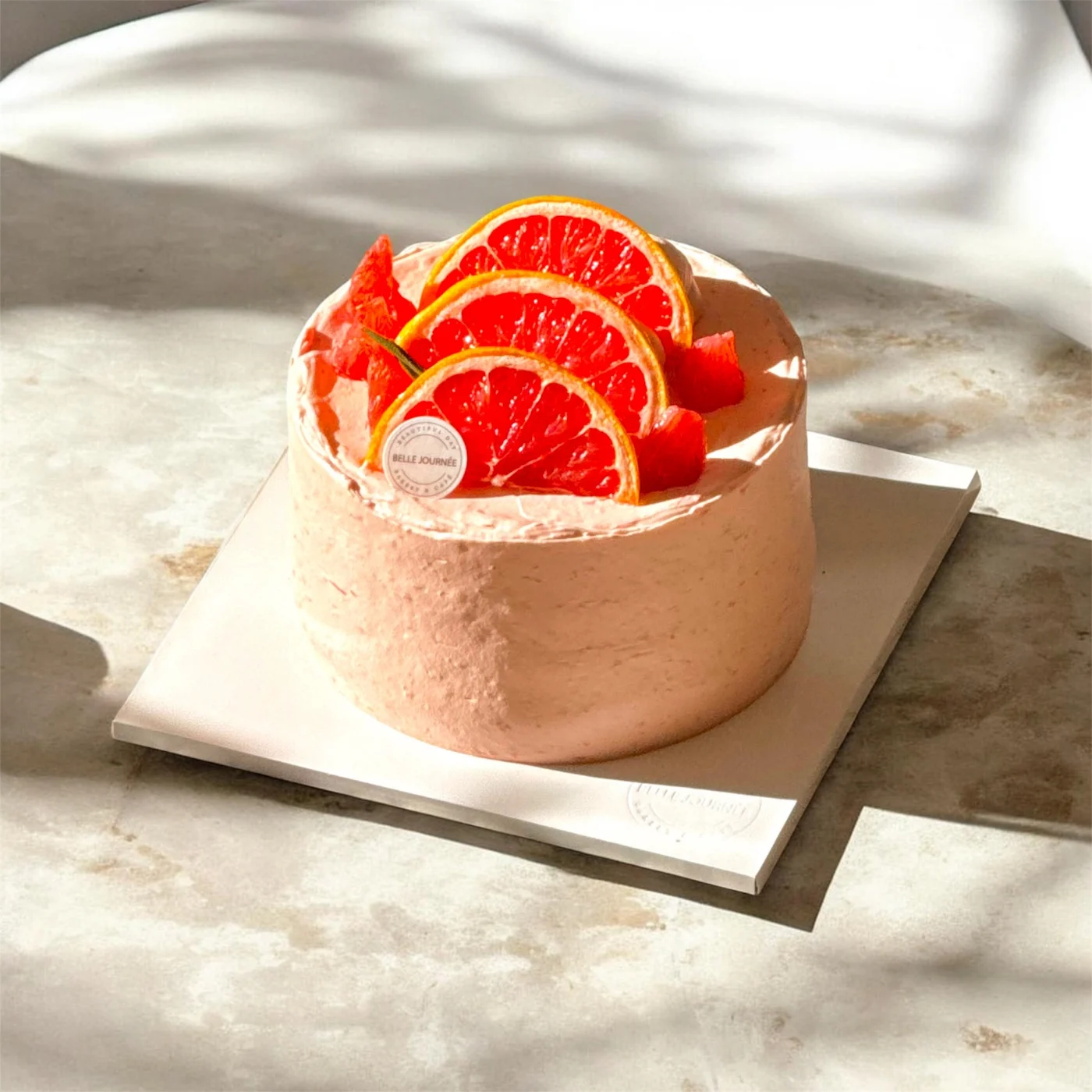 A Belle Journée grapefruit cake.